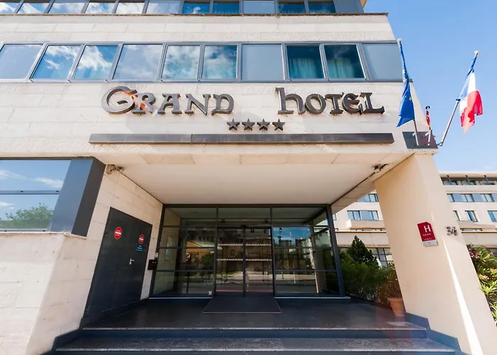 Avignon Grand Hotel